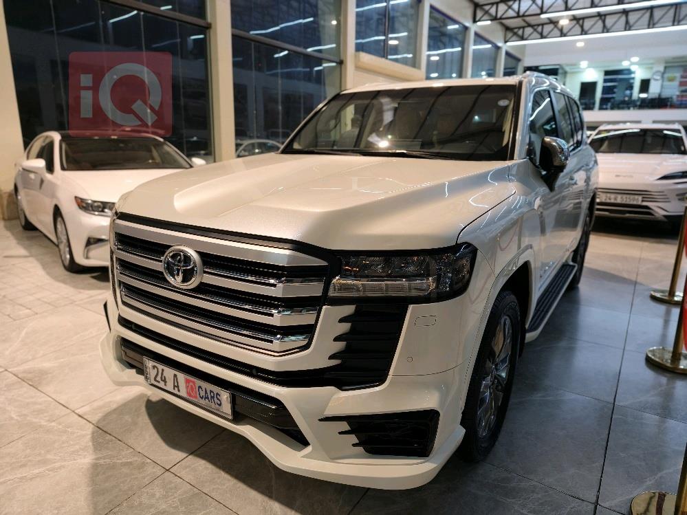 تويوتا لاندكروزر